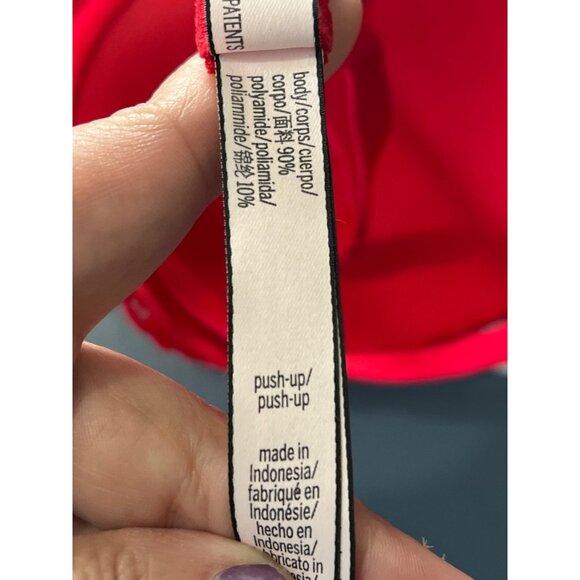 Victorias Secret 34C Red Lace Push-Up Bra Cocquette - Picture 2 of 9